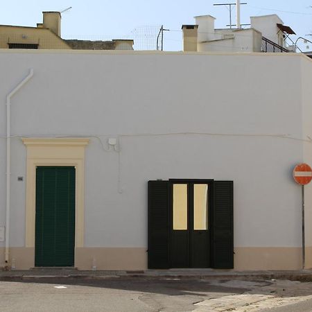Willa Marinella Campi Salentina Zewnętrze zdjęcie